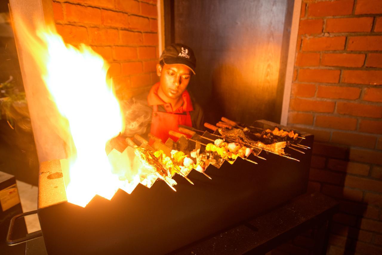 Bbq Hub Ella Hotel Exterior photo